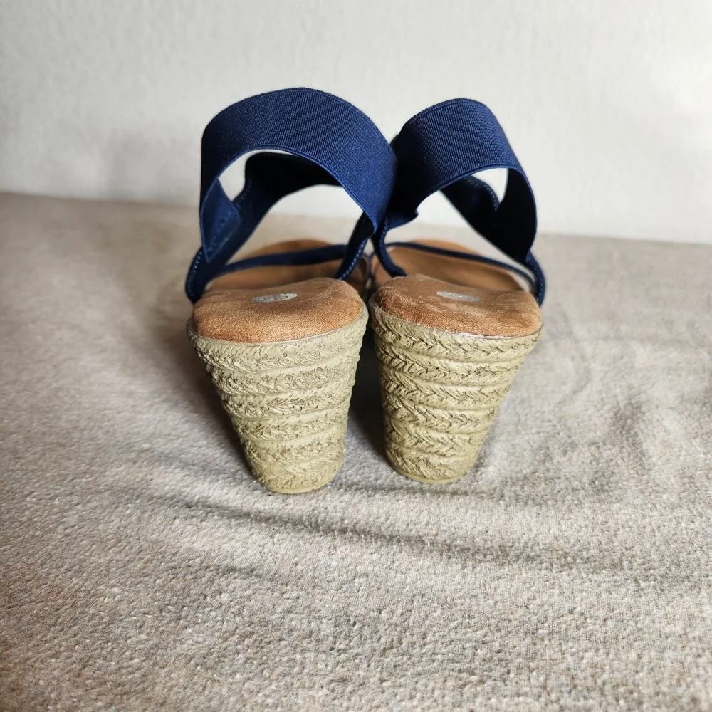 Navy Blue Womens 8 1/2 Espadrille Sandals Denim Look Suede Sole